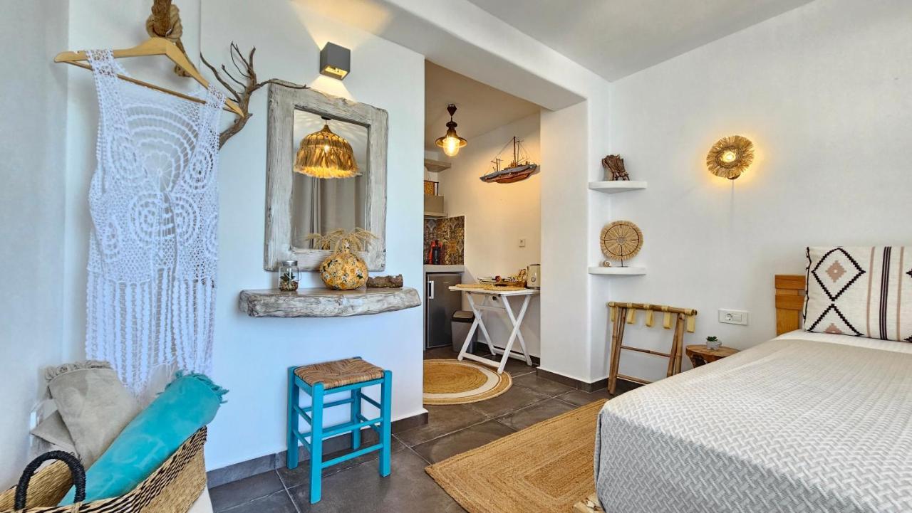 Blu Intenso Boathouse Firopotamos 외부 사진